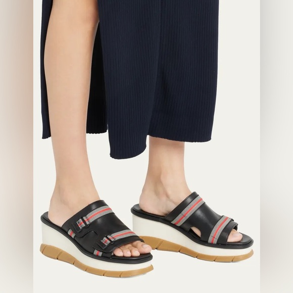 Sorel Joanie III Slide Sandals - Picture 2 of 10